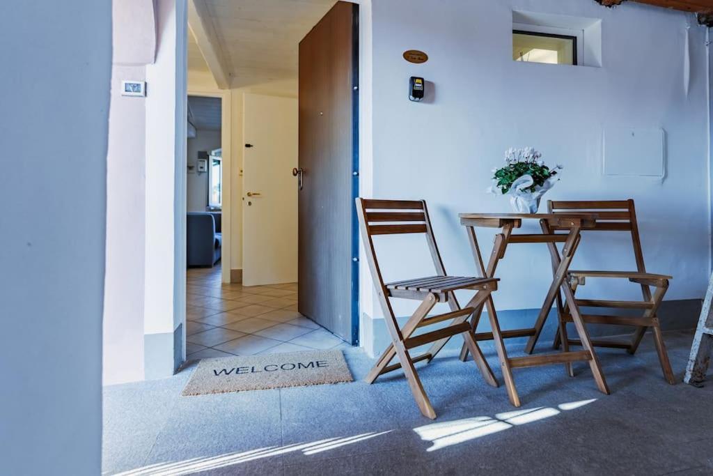Appartamento I Tetti Rossi - City Center Pinerolo Exteriör bild