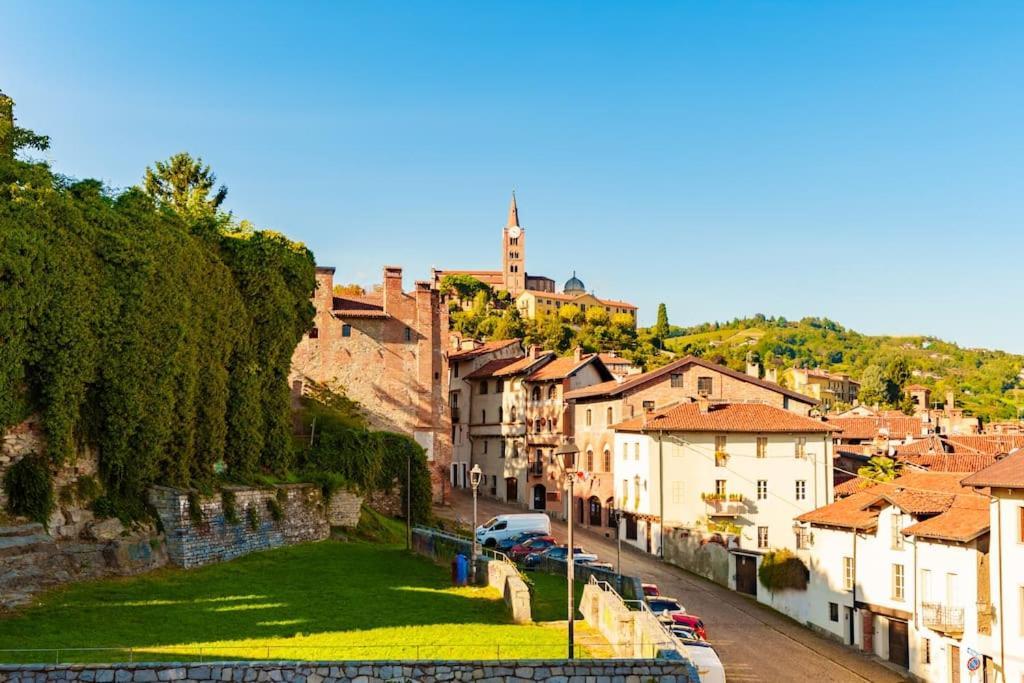 Appartamento I Tetti Rossi - City Center Pinerolo Exteriör bild
