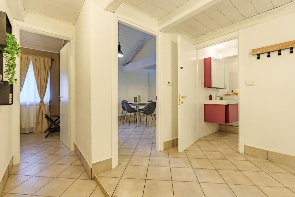 Appartamento I Tetti Rossi - City Center Pinerolo Exteriör bild
